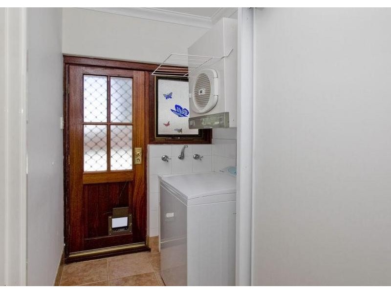 33 Fourth Avenue, Kensington WA 6151