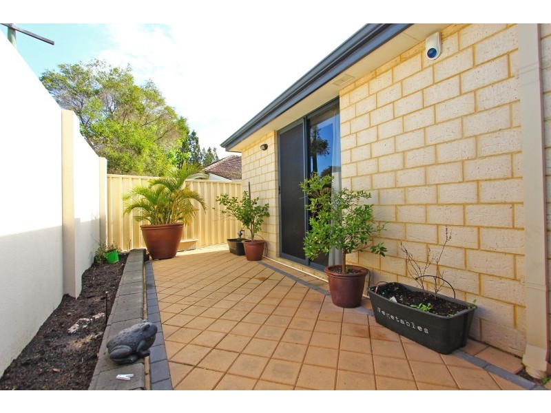 216 Shepperton Road, East Victoria Park WA 6101