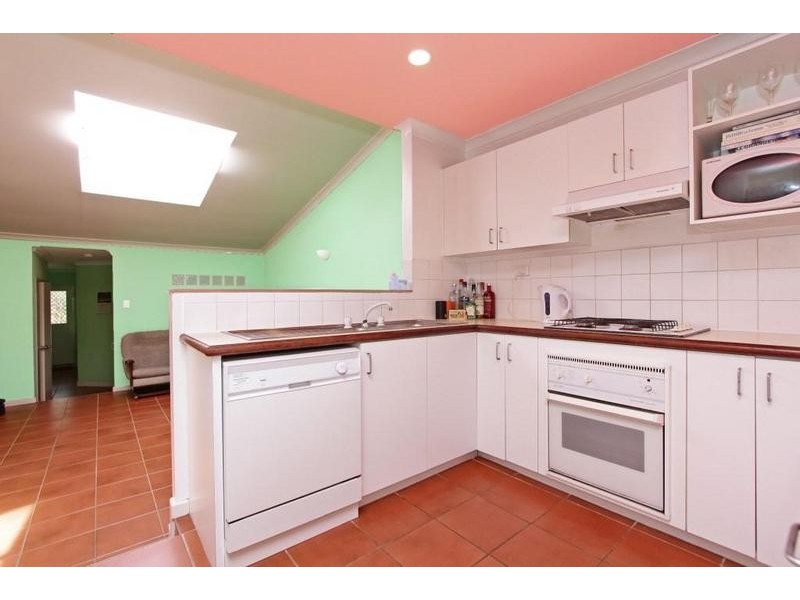 67D McMaster Street, Victoria Park WA 6100