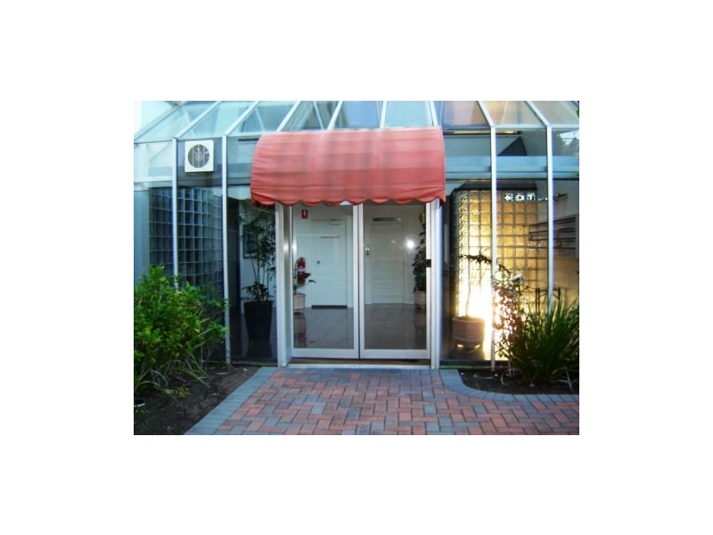 25/160 mill point rd, South Perth WA 6151