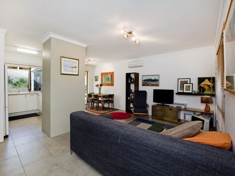 1/25 Tuam Street, Victoria Park WA 6100