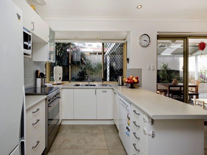 1/25 Tuam Street, Victoria Park WA 6100