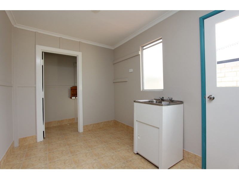 50 Grand Promenade, Bayswater WA 6053