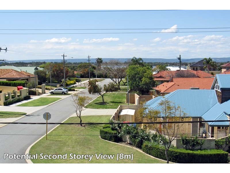 17 Klem Avenue, Salter Point WA 6152