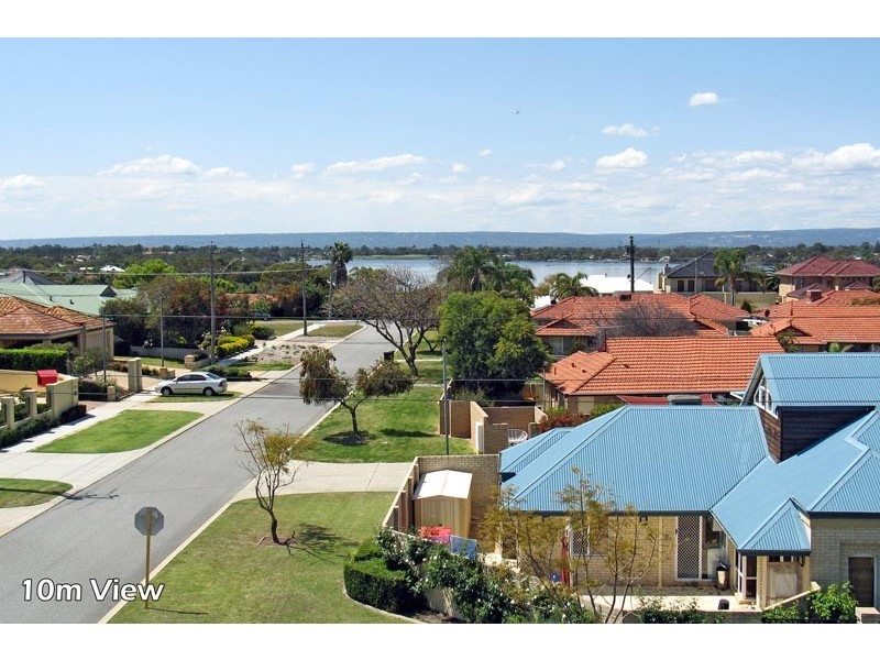 17 Klem Avenue, Salter Point WA 6152