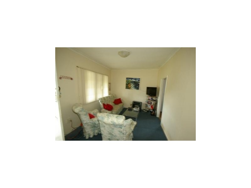 17 Klem Avenue, Salter Point WA 6152