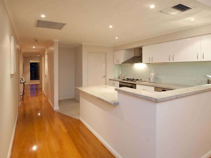 5/296 Mill Point Road, South Perth WA 6151