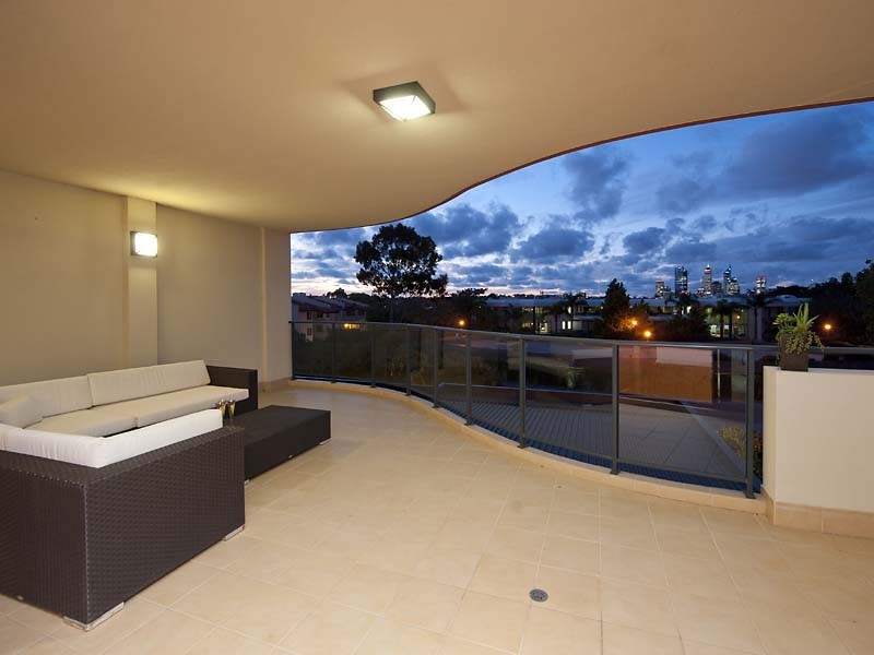 5/296 Mill Point Road, South Perth WA 6151