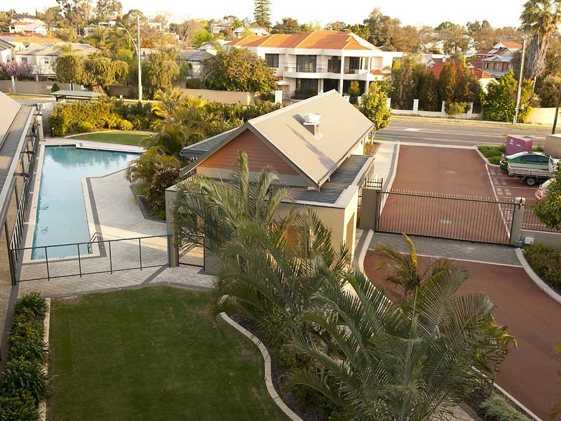 5/296 Mill Point Road, South Perth WA 6151