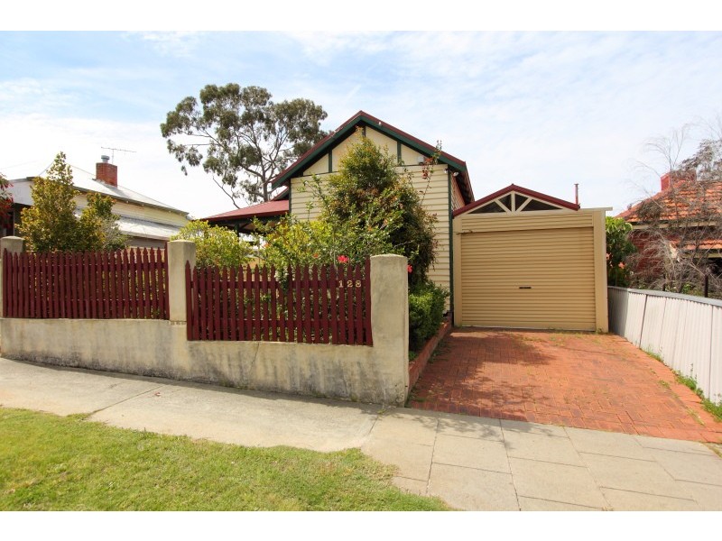 128 Hubert Street, East Victoria Park WA 6101