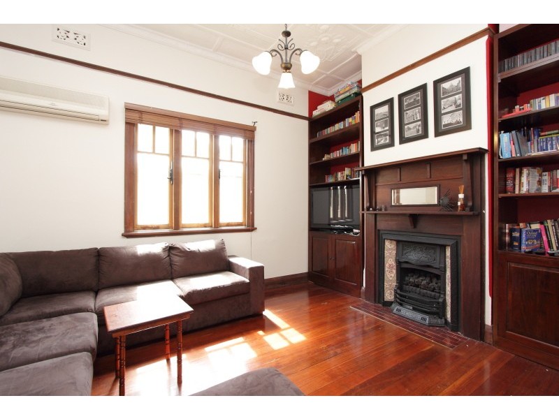 128 Hubert Street, East Victoria Park WA 6101