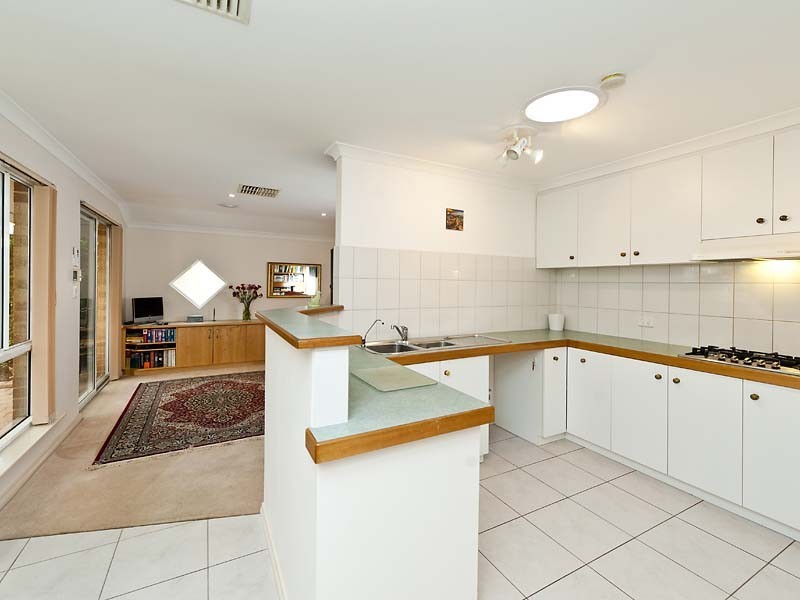 2/63 Anstey Street, South Perth WA 6151