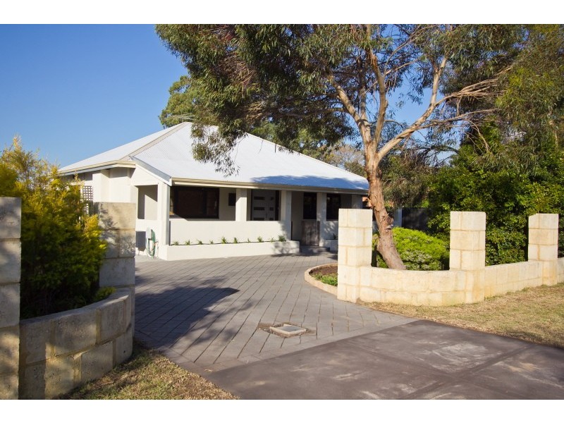 295 Keymer Street, Cloverdale WA 6105