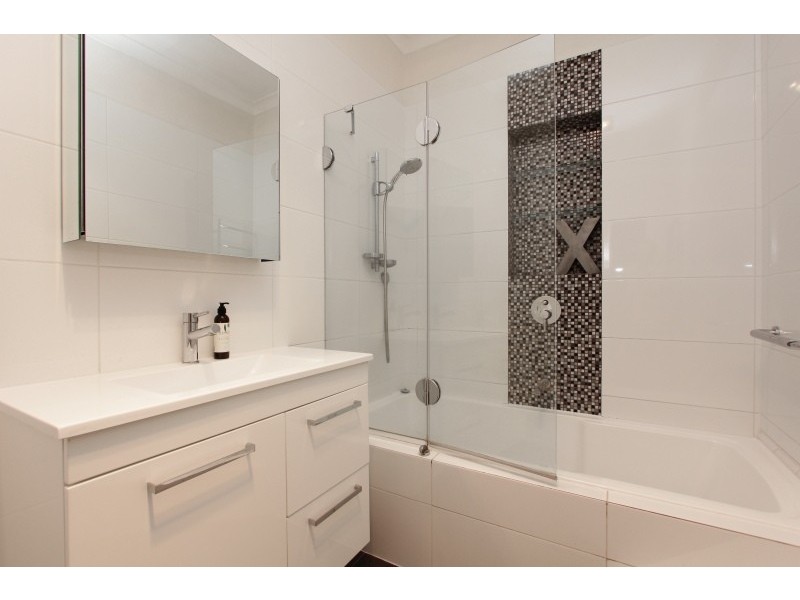 295 Keymer Street, Cloverdale WA 6105