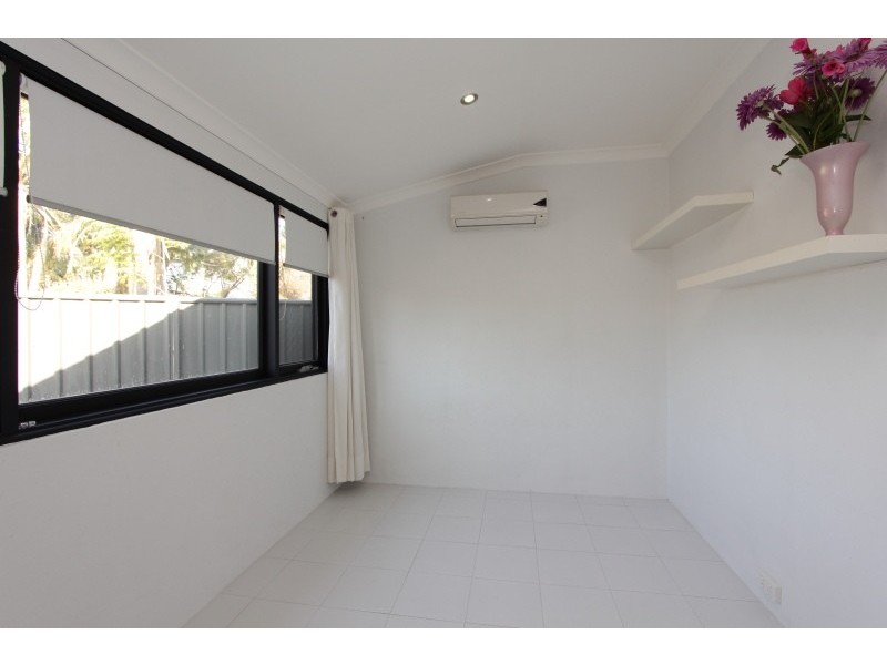 295 Keymer Street, Cloverdale WA 6105