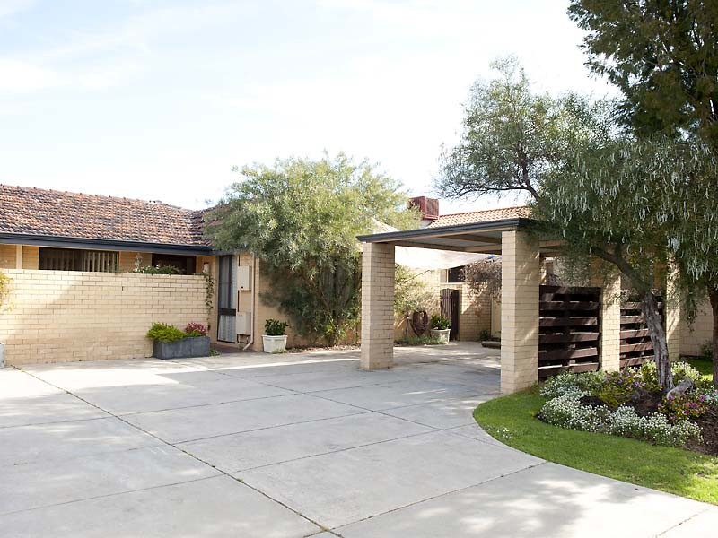 219A South Terrace, Como WA 6152