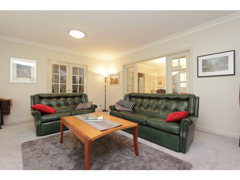 20 Springside Avenue, Mount Pleasant WA 6153