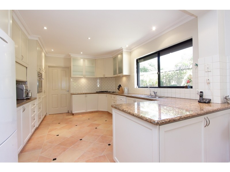 20 Springside Avenue, Mount Pleasant WA 6153