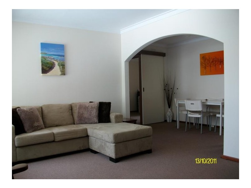 10 Saunders Street, Como WA 6152