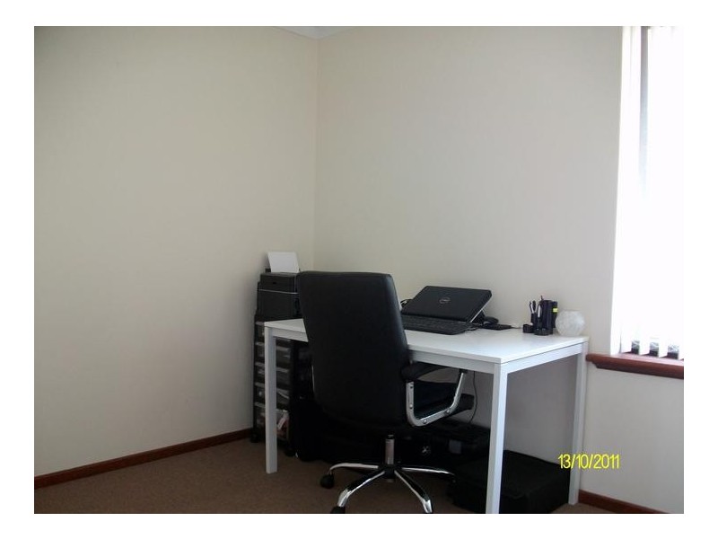 10 Saunders Street, Como WA 6152