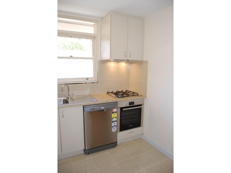 2/28 The Avenue, Crawley WA 6009