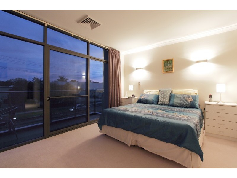 1/8 Hordern Street, Victoria Park WA 6100