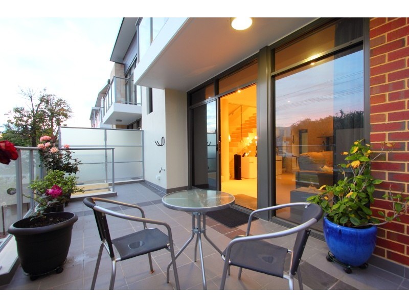 1/8 Hordern Street, Victoria Park WA 6100