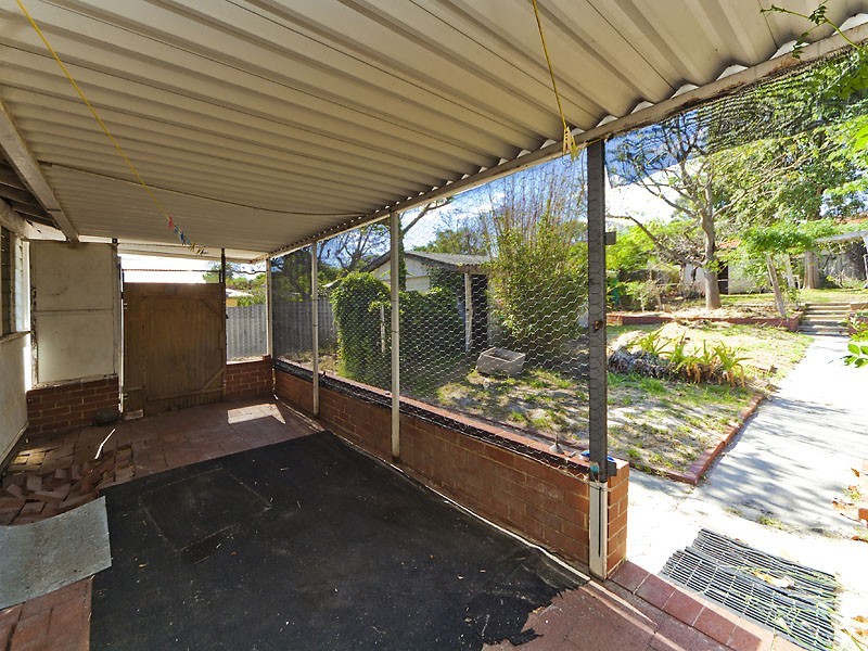 54 Bessell Avenue, Como WA 6152