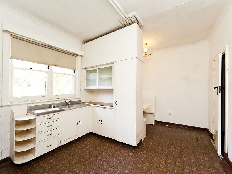 54 Bessell Avenue, Como WA 6152