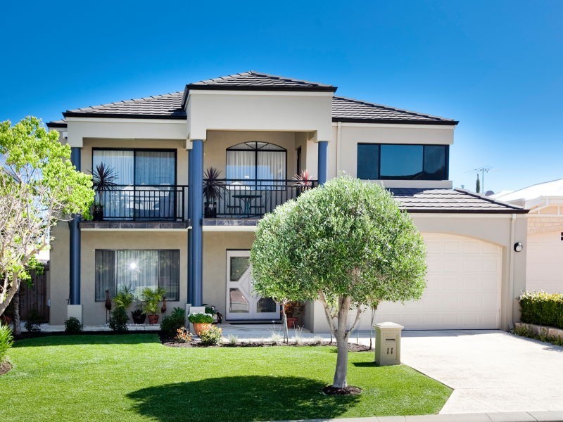 11 McNess Glade, Salter Point WA 6152