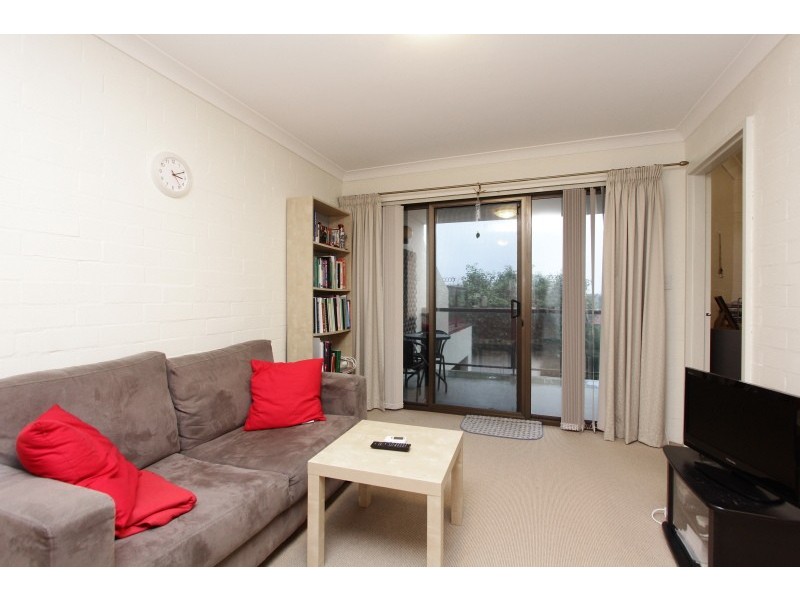 2/22 Angelo Street, South Perth WA 6151