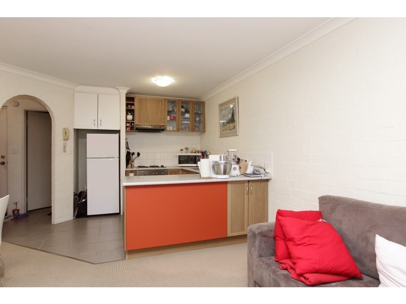 2/22 Angelo Street, South Perth WA 6151