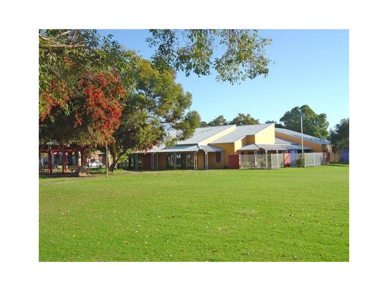 112a Surrey Road, Rivervale WA 6103