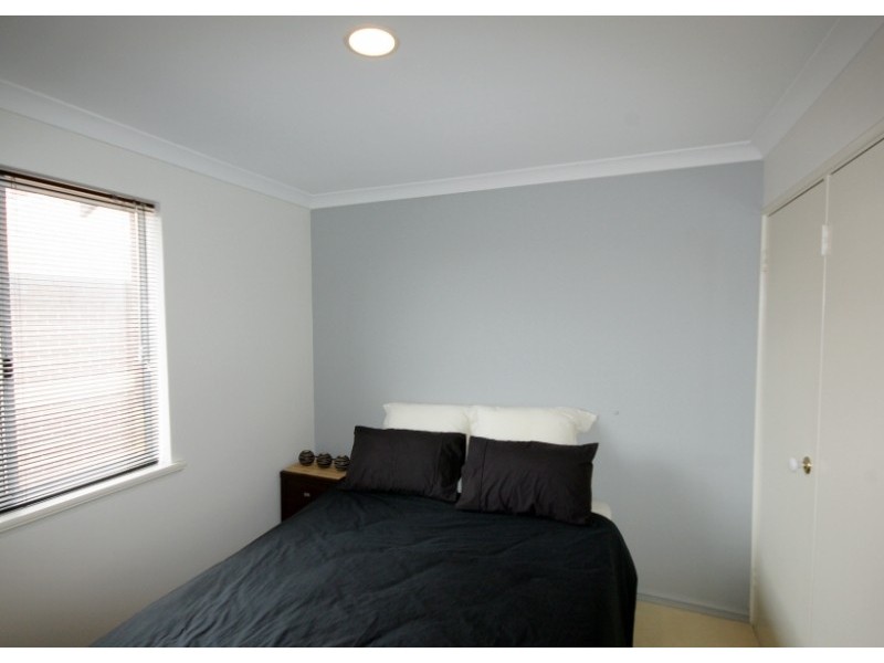 24/2 Preston Street, Como WA 6152