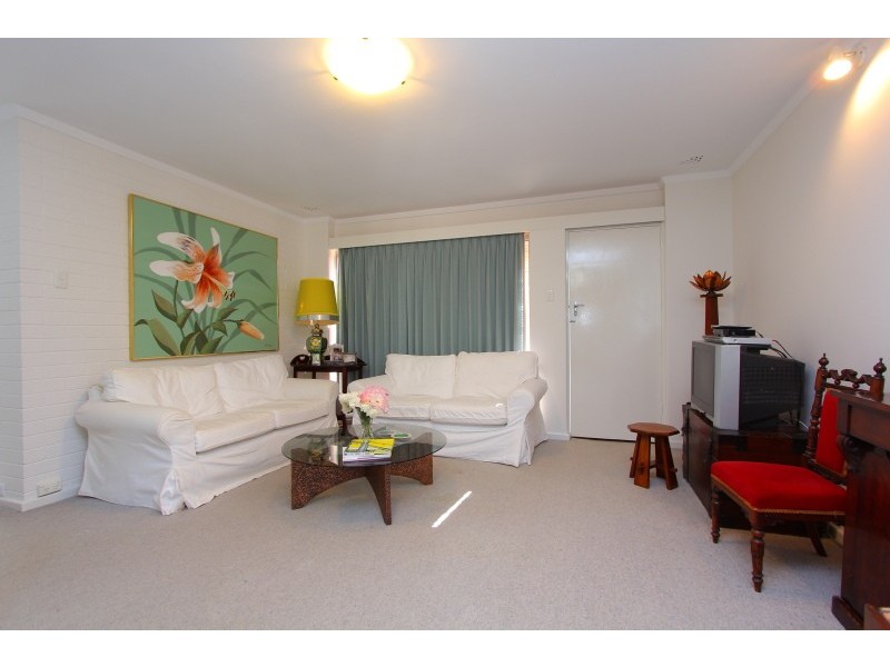 4/151 Fairway, Crawley WA 6009