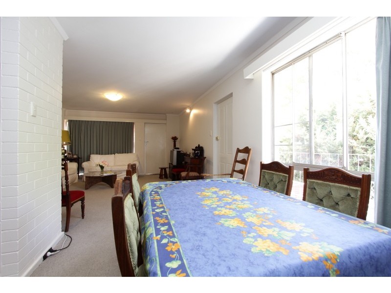 4/151 Fairway, Crawley WA 6009