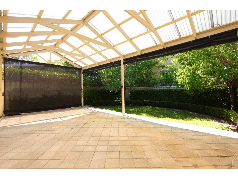 4 The Pines, Como WA 6152