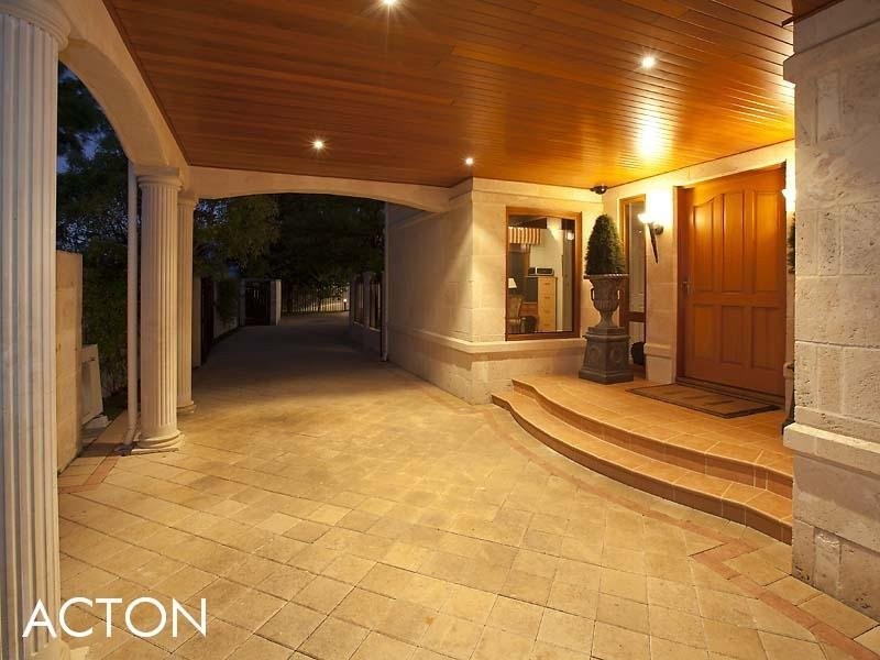 61 Ranelagh Crescent, South Perth WA 6151