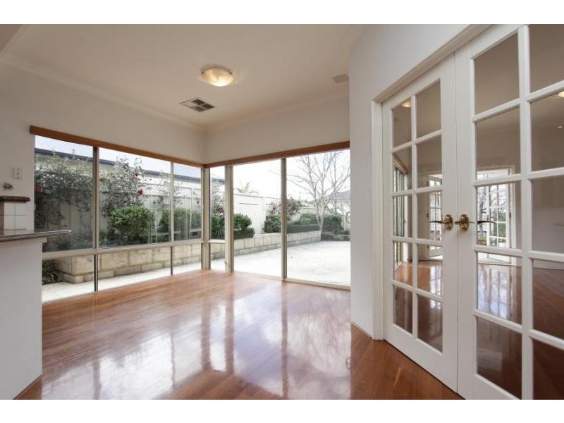 23A Henley Road, Mount Pleasant WA 6153