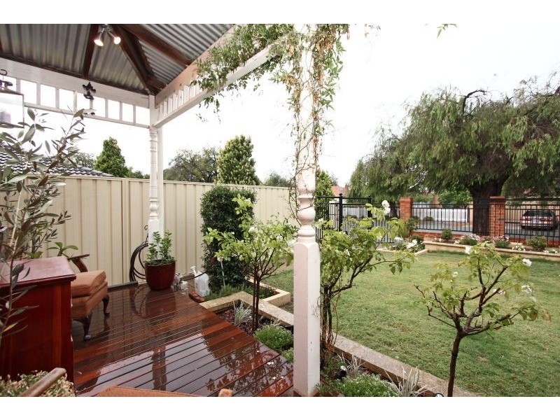 73 Dane Street, East Victoria Park WA 6101