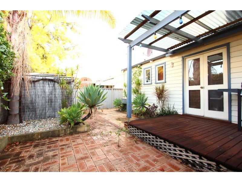 2/52 Beatty Avenue, East Victoria Park WA 6101