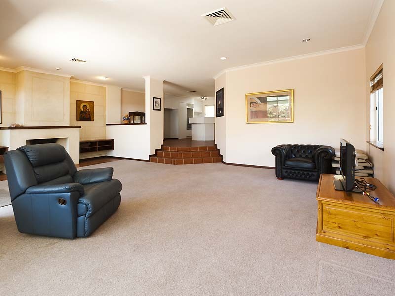 12 Elizabeth Street, South Perth WA 6151