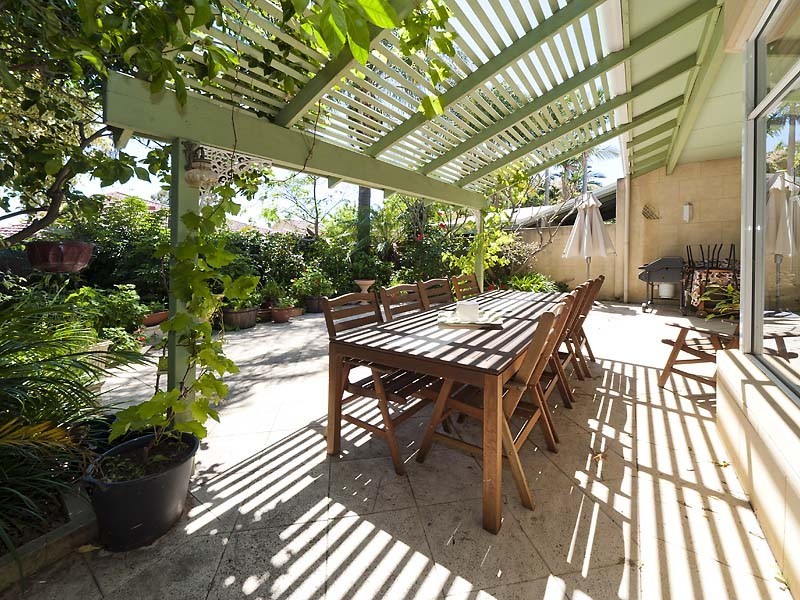 12 Elizabeth Street, South Perth WA 6151