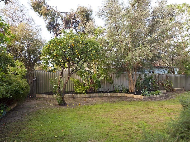 4 Anketell Street, Kensington WA 6151