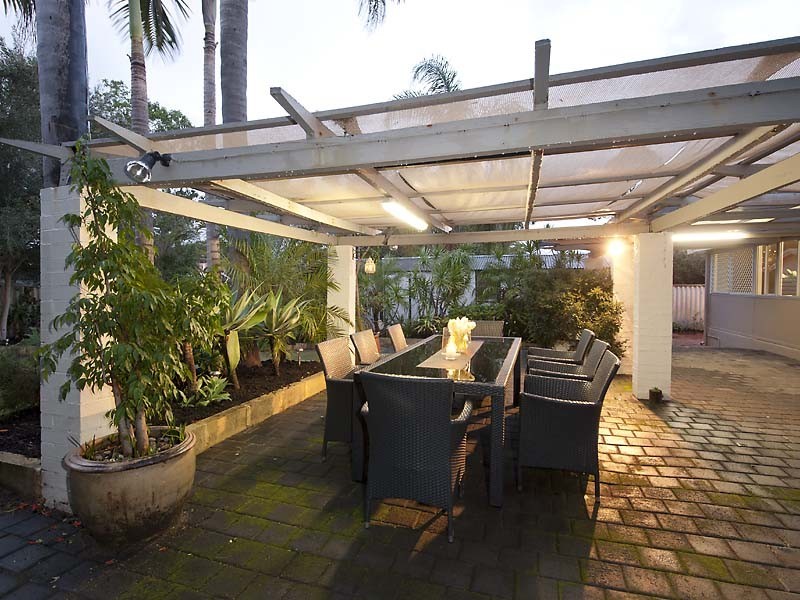 4 Anketell Street, Kensington WA 6151