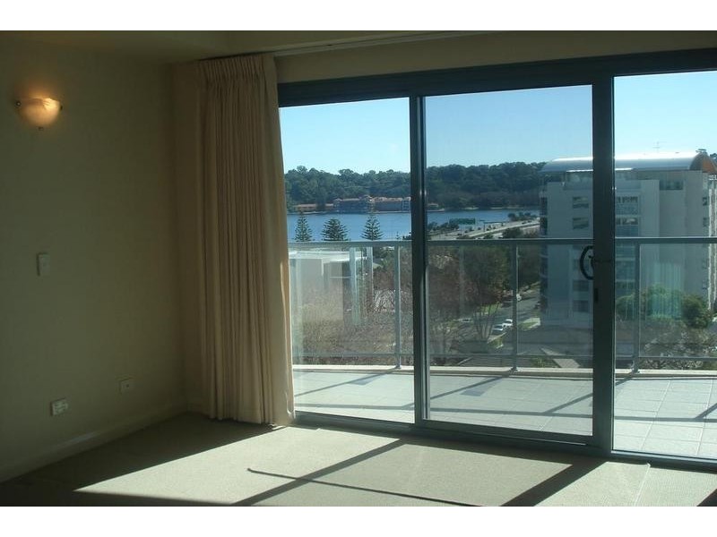 31/19 Bowman Street, South Perth WA 6151