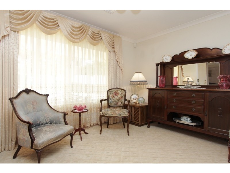 2/71 Henley Street, Manning WA 6152