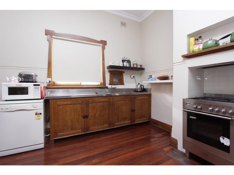 7 Courthope Street, Kensington WA 6151