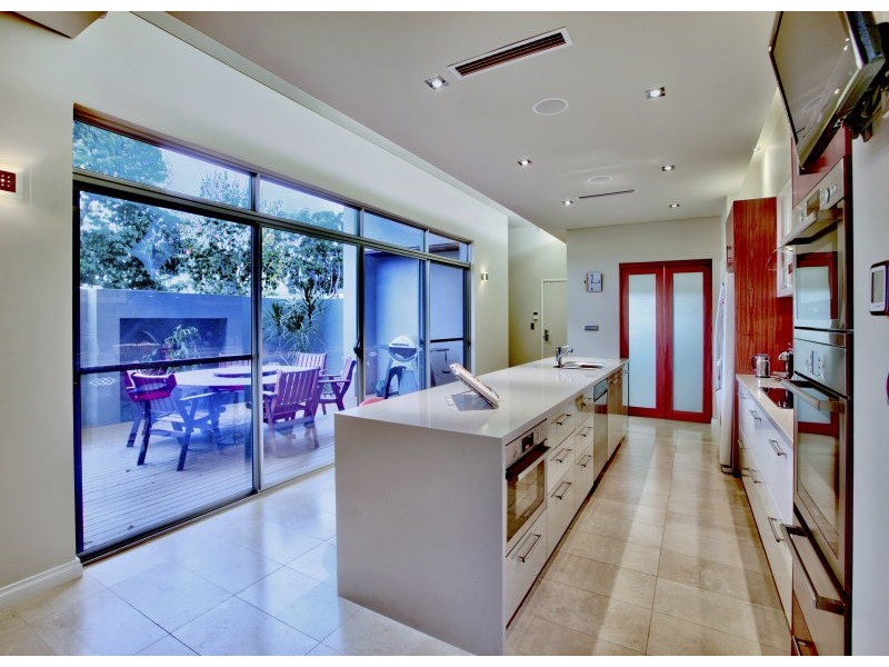 1A Norfolk Street, South Perth WA 6151