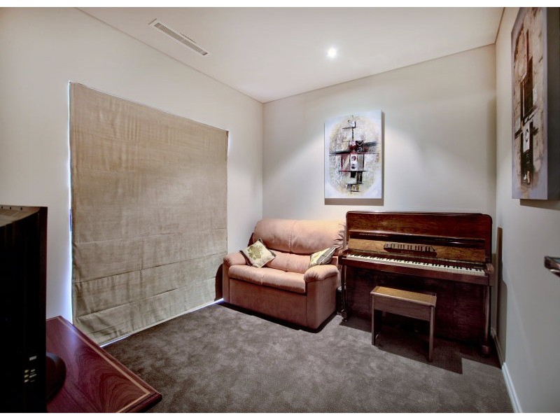 1A Norfolk Street, South Perth WA 6151